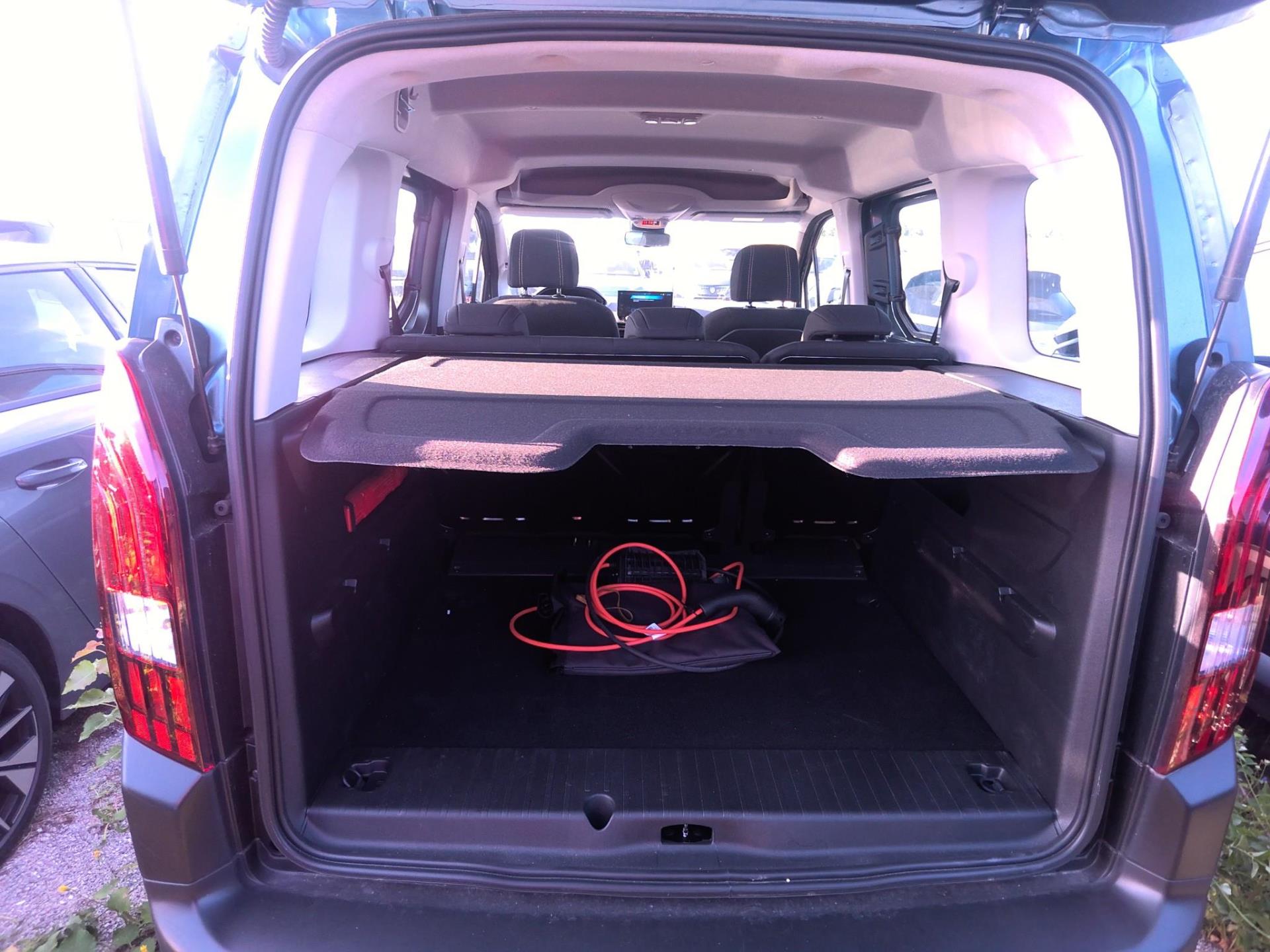 Peugeot e-Rifter M e136ch Batterie 54kWh 5pl Allure 2025