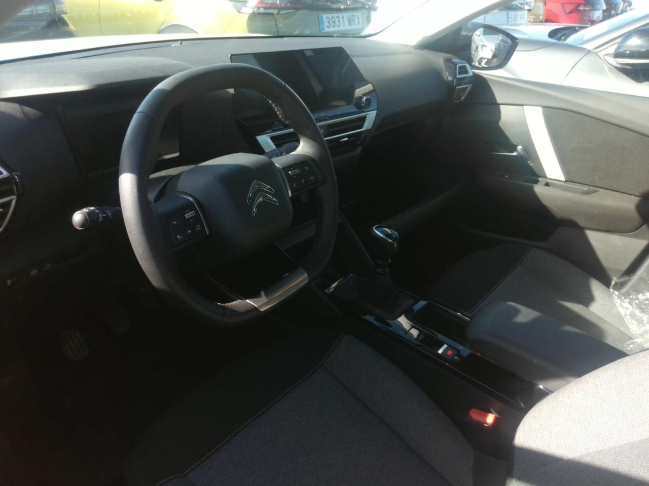 Foto Citroën C4 X 3