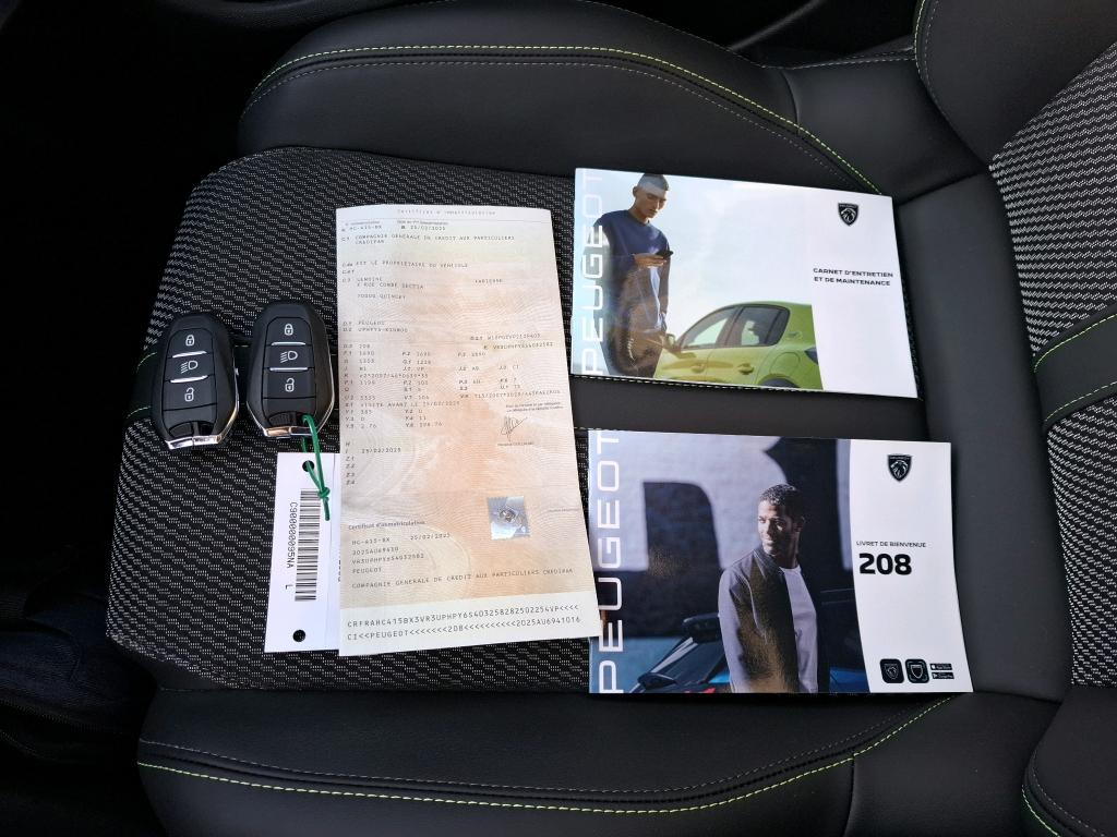 Peugeot 208 Hybrid 136 e-DCS6 GT 2025