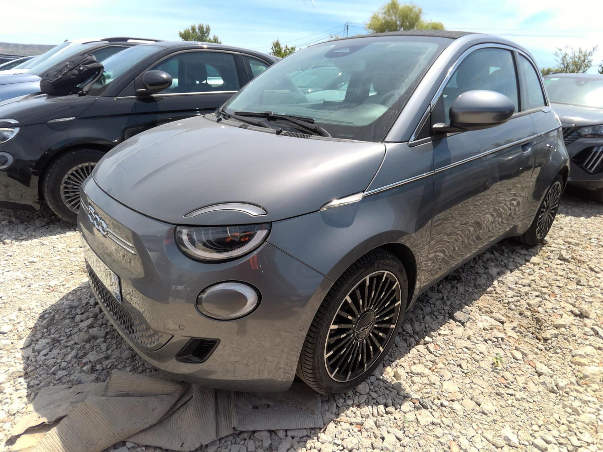 FIAT 500C e 118 ch La Prima 2022