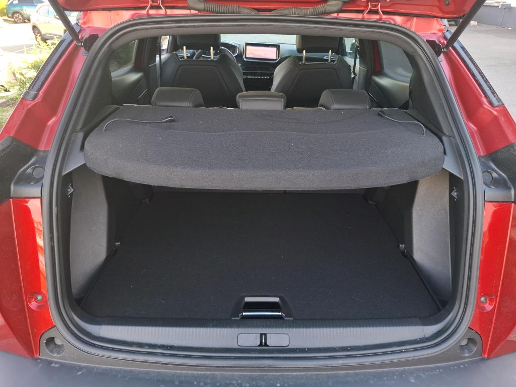 Peugeot 2008 PureTech 130 S&S EAT8 GT 2023