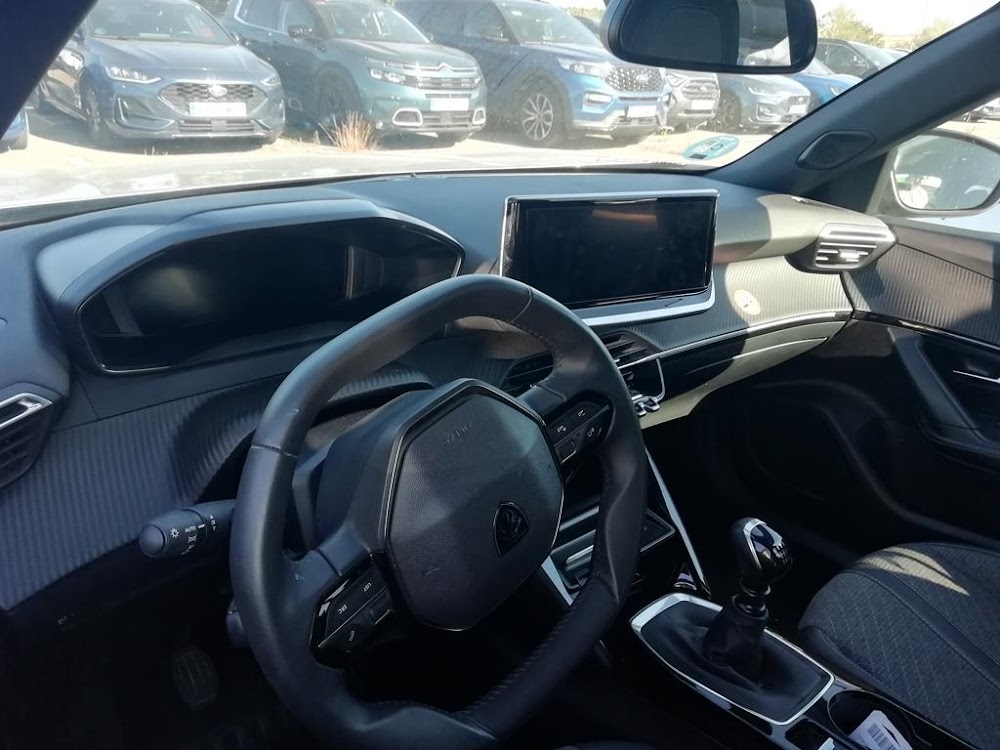 Foto Peugeot 2008 13