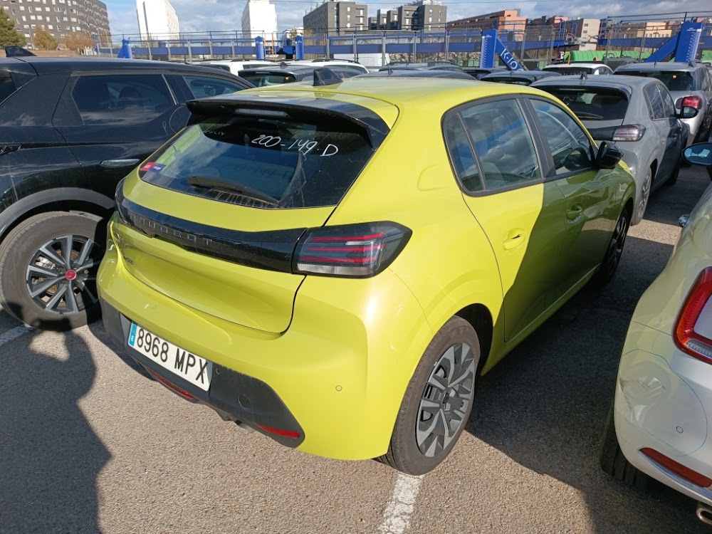 Foto Peugeot 208 10