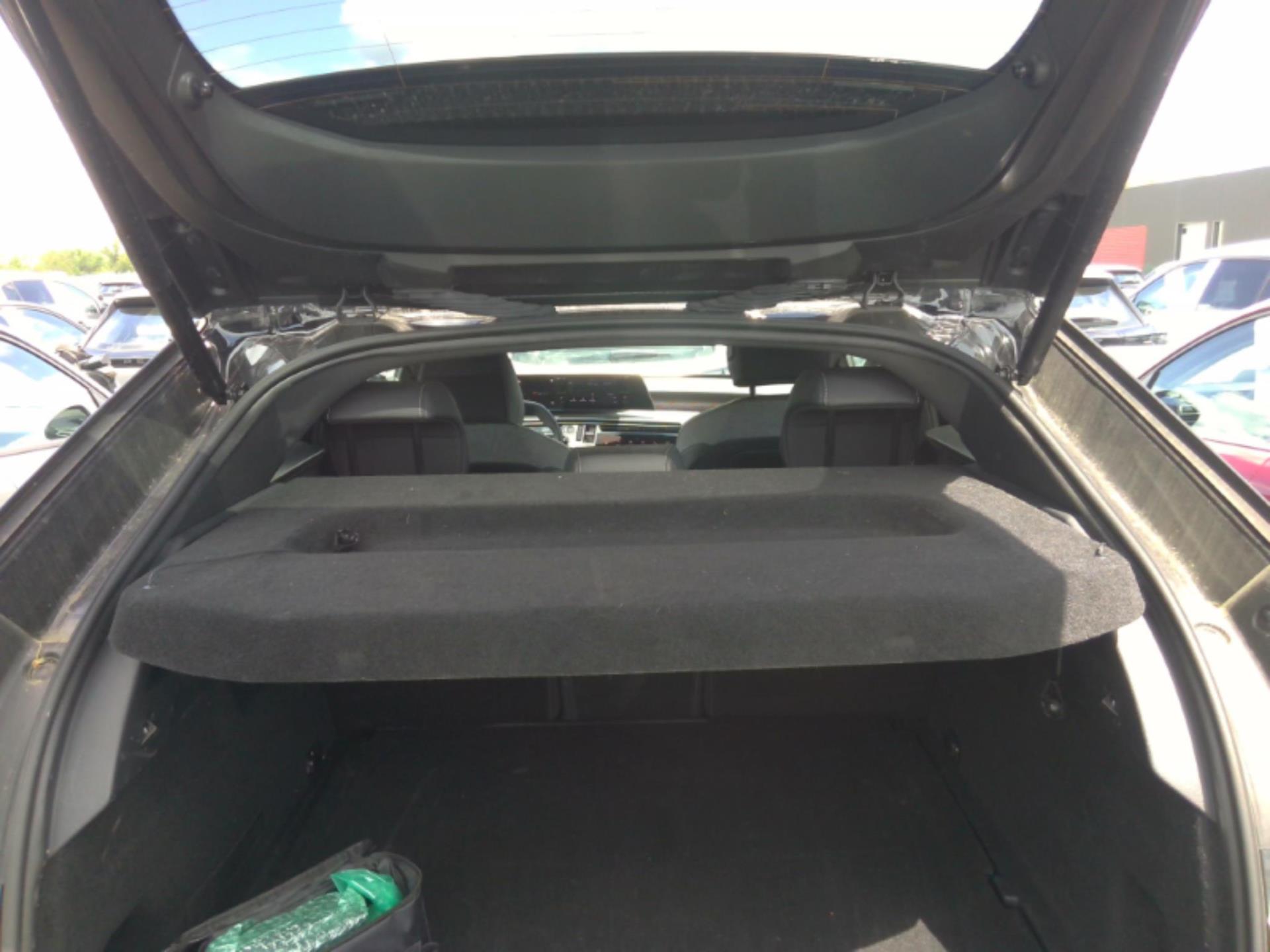 Peugeot 3008 Hybrid 136 e-DCS6 GT 2024