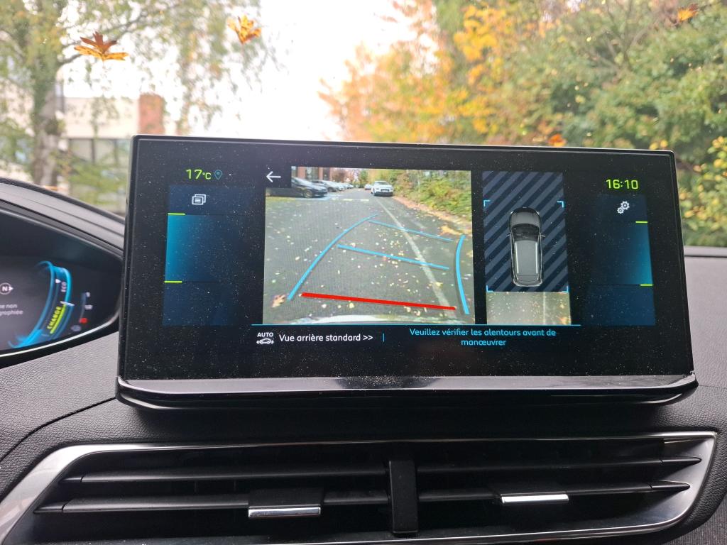 Peugeot 3008 Hybrid 225 e-EAT8 Roadtrip 2021