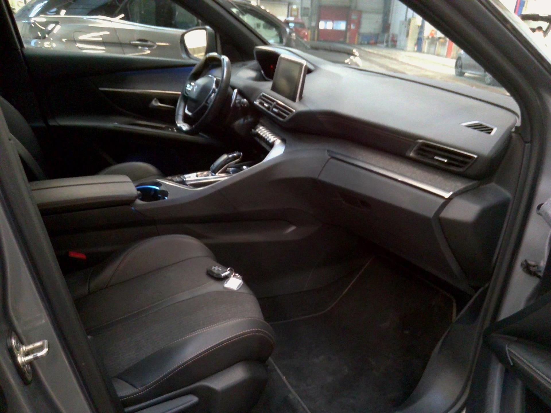 Peugeot 5008 BlueHDi 130ch S&S EAT8 GT Line 2020