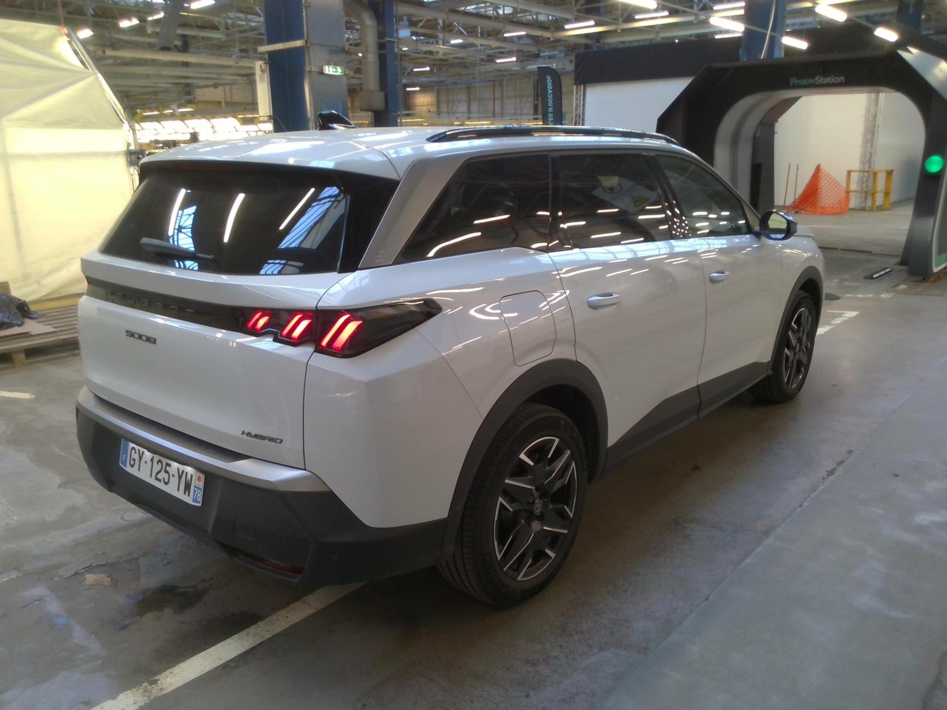 Peugeot 5008 Hybrid 136 e-DCS6 Allure 2024