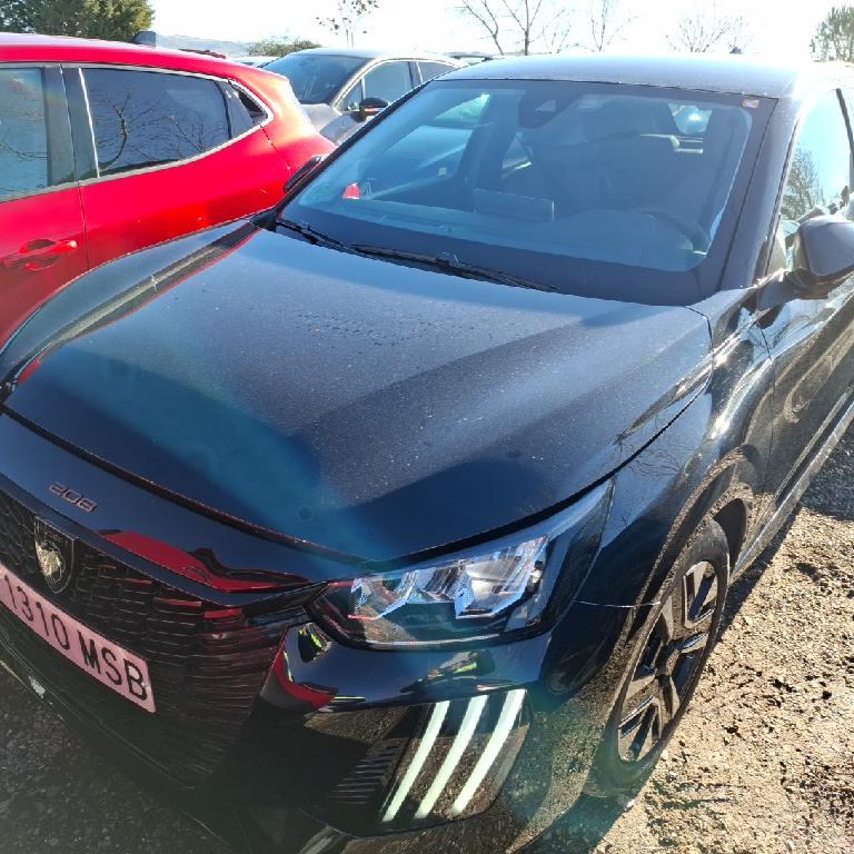 Foto Peugeot 208 4