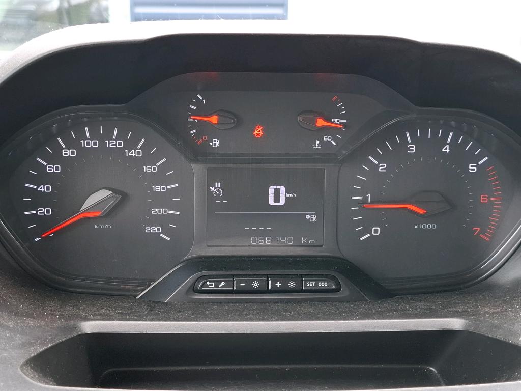 Peugeot PARTNER FOURGON STANDARD 650 KG BLUEHDI 100 S&S BVM5 PREMIUM 2021