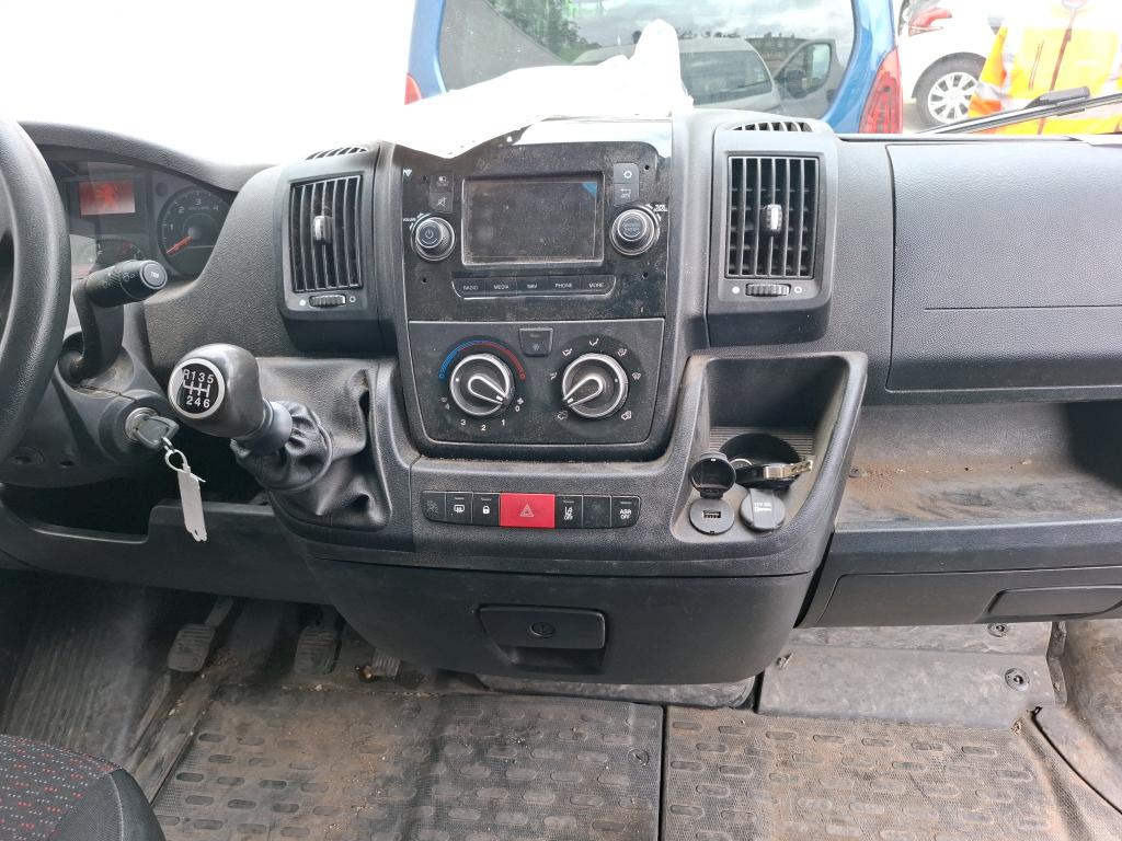 Peugeot BOXER TOLE 335 L3H2 BLUEHDI 140 S&S ASPHALT 2021