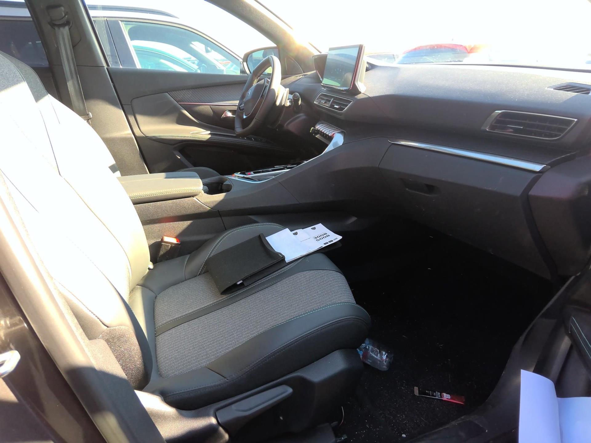Peugeot 5008 Hybrid 136 e-DCS6 Allure Pack 2024