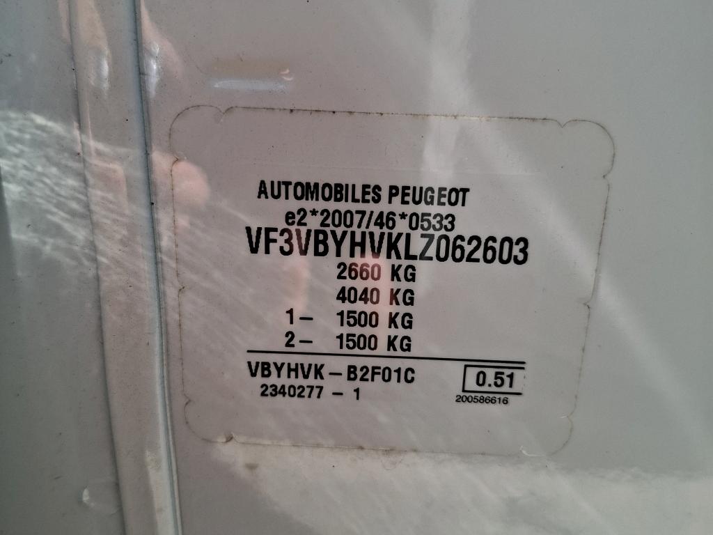 Peugeot EXPERT FGN TOLE STANDARD 1.5 BLUEHDI 120 S&S BVM6 ASPHALT 2020