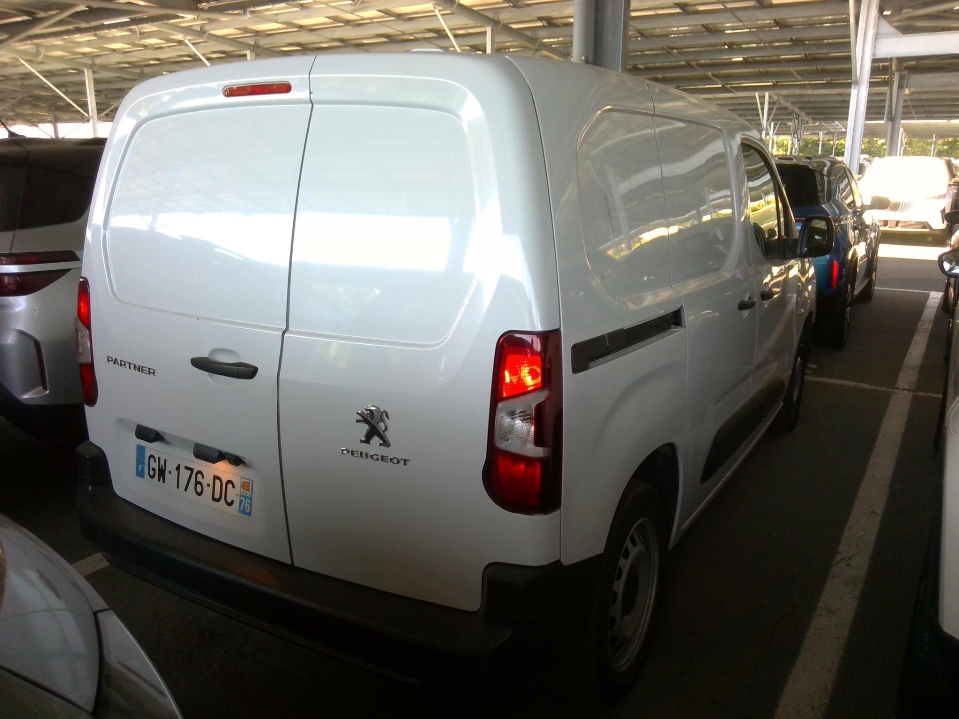 Peugeot PARTNER FOURGON M 650 KG BLUEHDI 100 S&S BVM6  2024