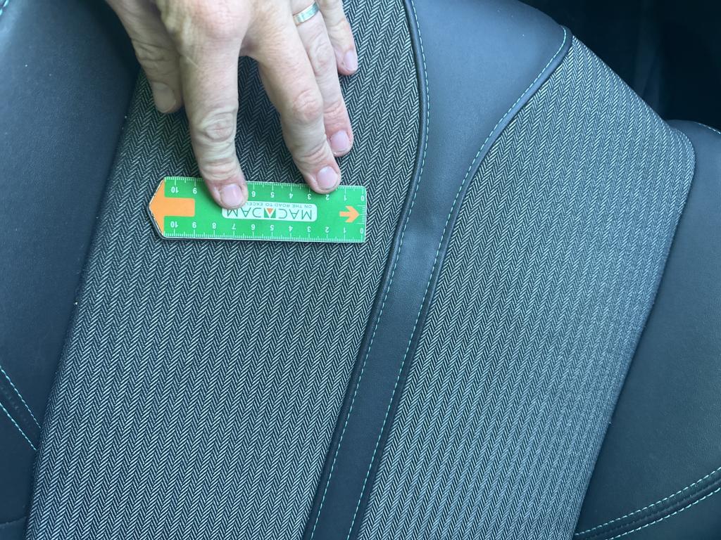 Peugeot 3008 Hybrid 225 e-EAT8 Allure 2022