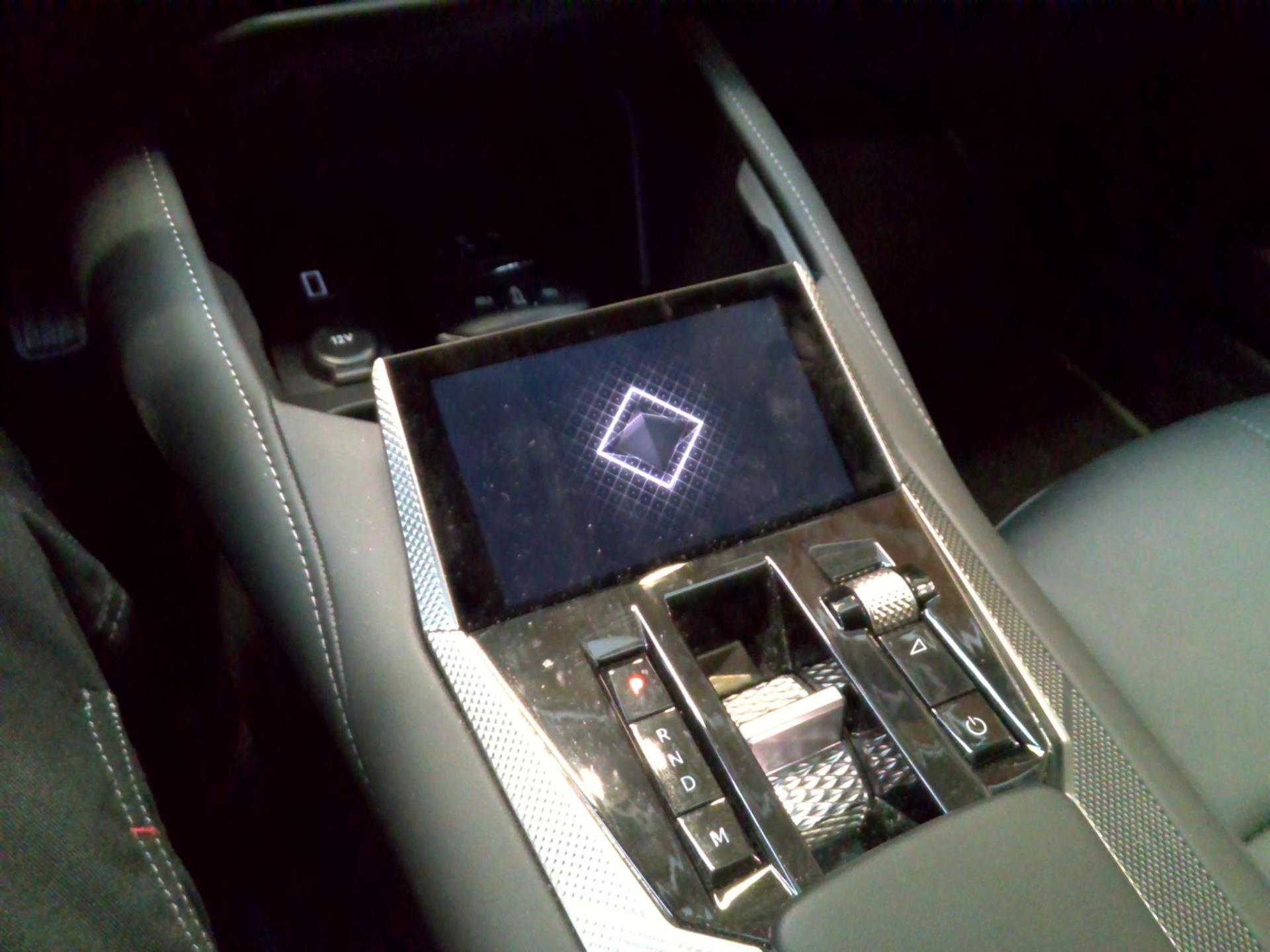 DS DS 4 PureTech 130 EAT8 Rivoli 2024