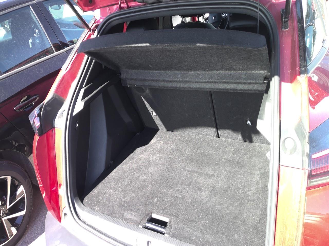 Foto Peugeot 2008 13
