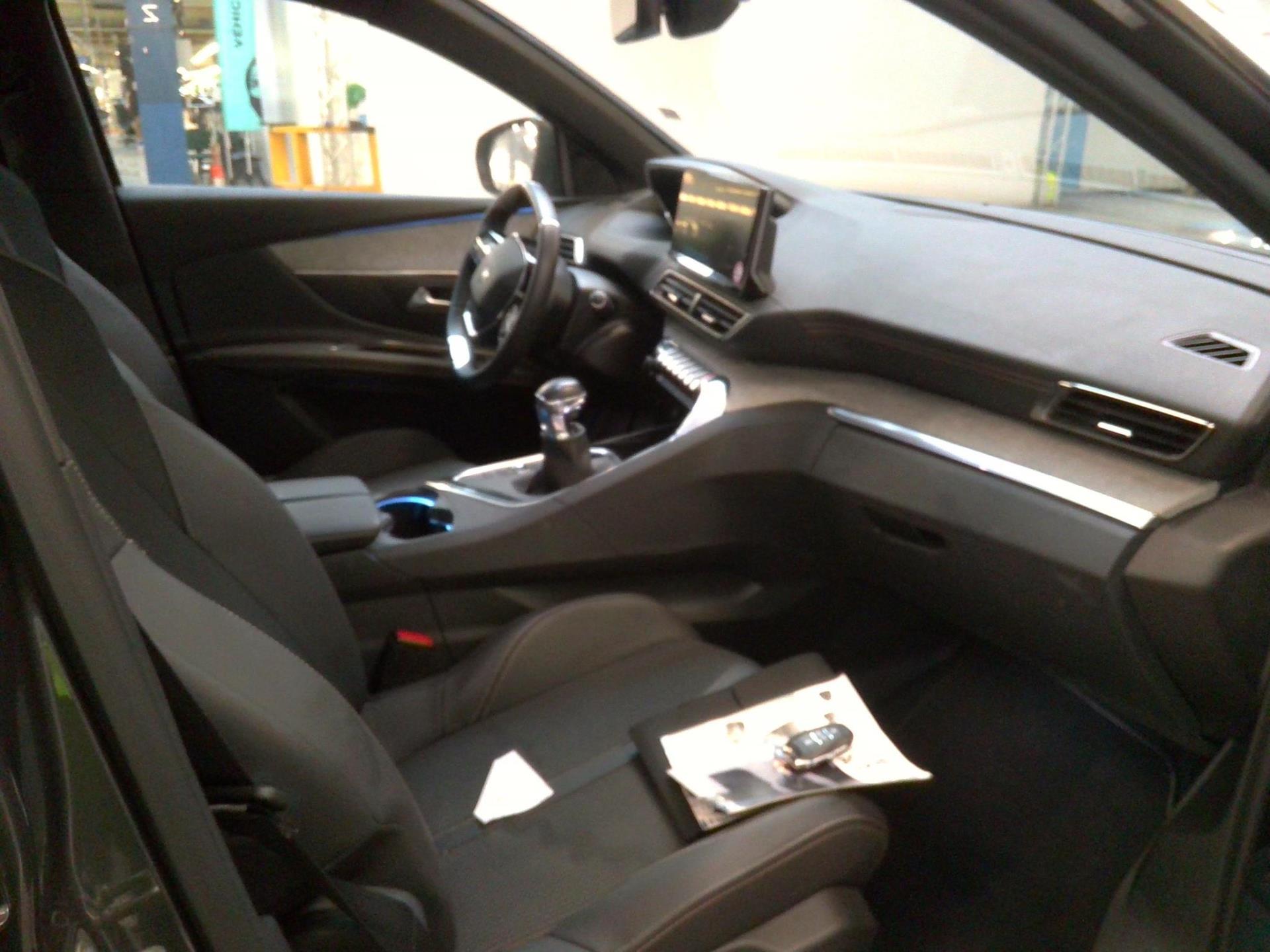 Peugeot 3008 PureTech 130ch S&S BVM6 GT 2023