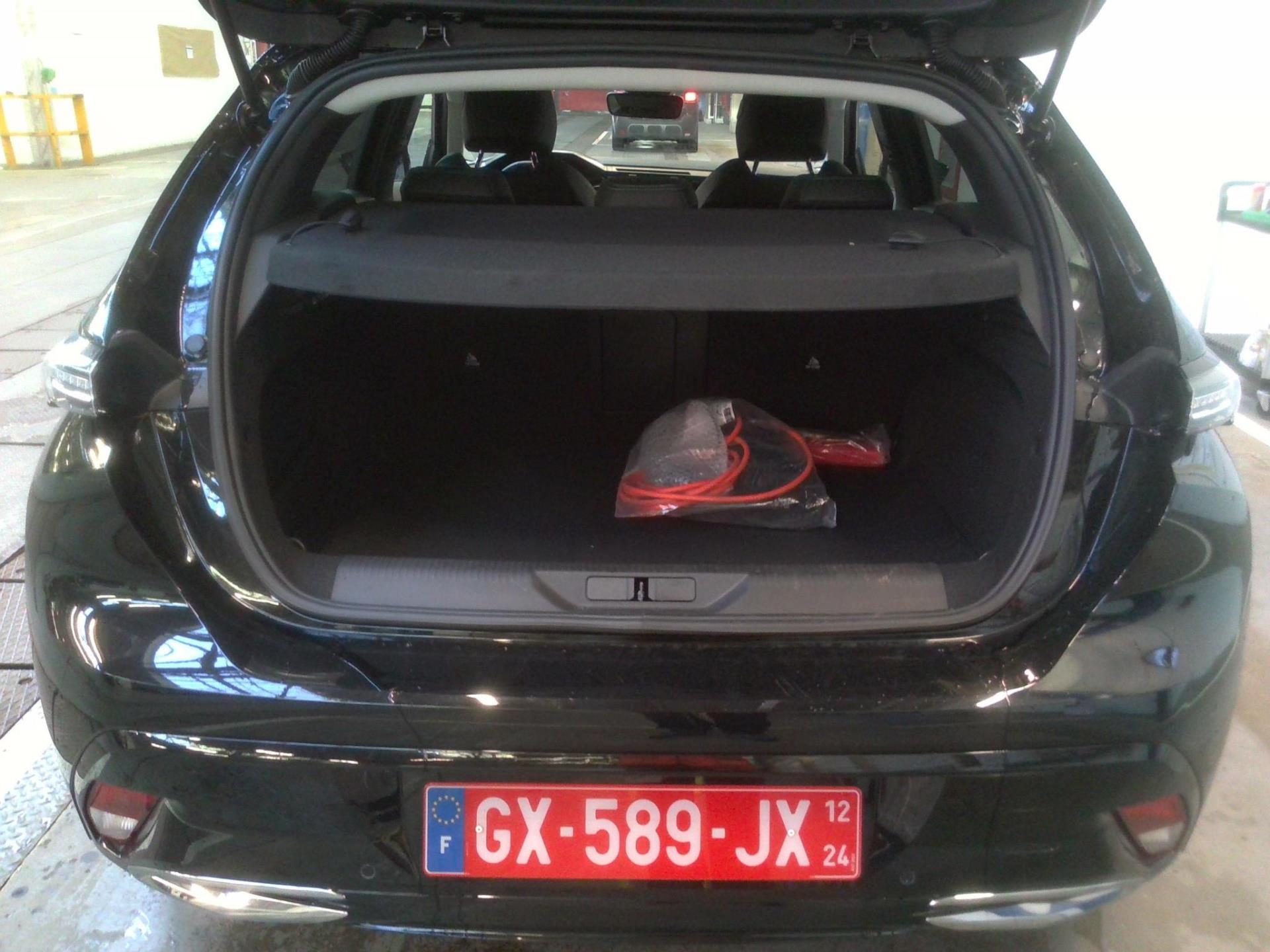 Peugeot 308 PHEV 180 e-EAT8 Allure 2024