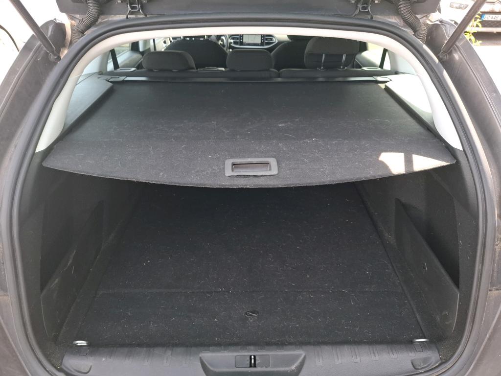 Peugeot 308 SW BlueHDi 130ch S&S EAT8 Active Business 2021