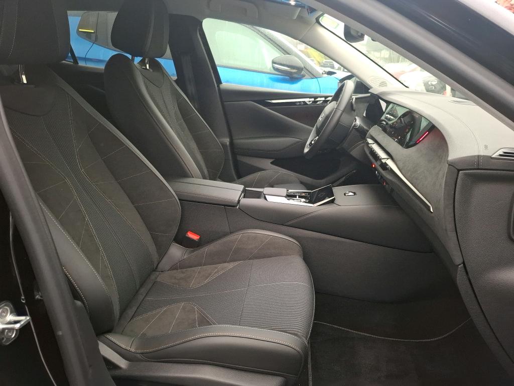 DS DS 4 PureTech 130 EAT8 Etoile - Alcantara 2024