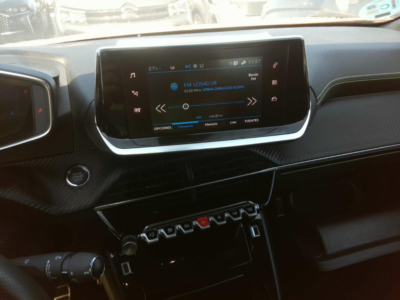 Foto Peugeot 2008 7