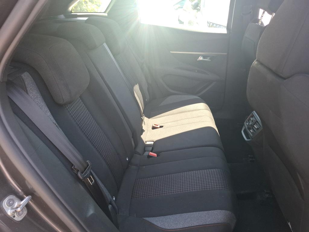 Peugeot 3008 BlueHDi 130ch S&S EAT8 Active Pack 2021