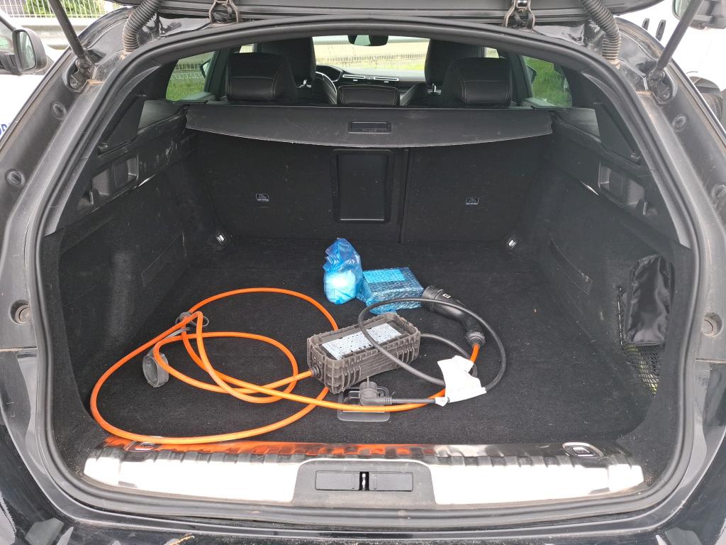 Peugeot 508 SW Hybrid 225 e-EAT8 GT 2021