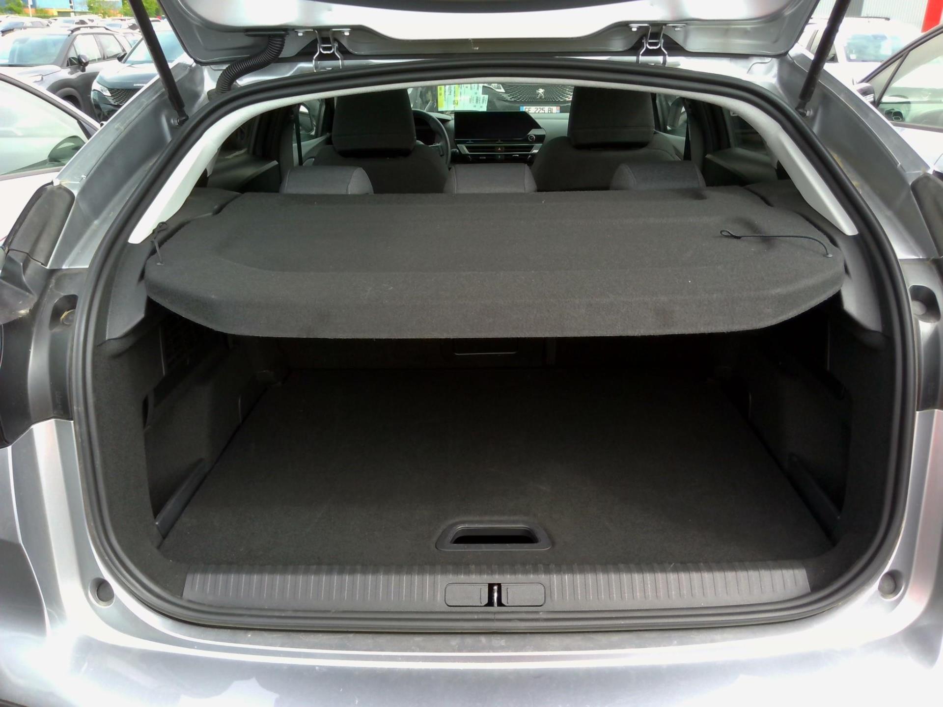 Citroen C4 BlueHDi 130 S&S EAT8 Shine 2023