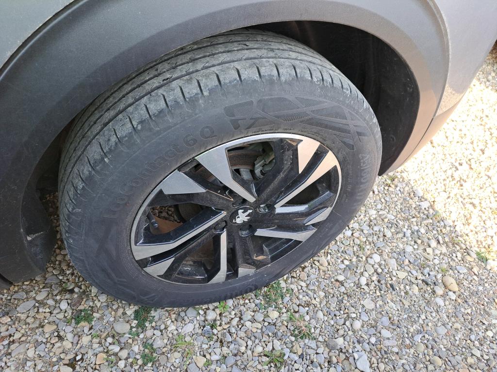 Peugeot 2008 PureTech 130 S&S BVM6 Allure Pack 2023