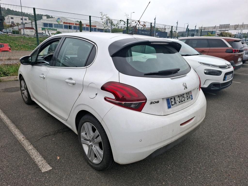 Peugeot 208 1.6 BlueHDi 75ch S&S BVM5 Allure Business 2016