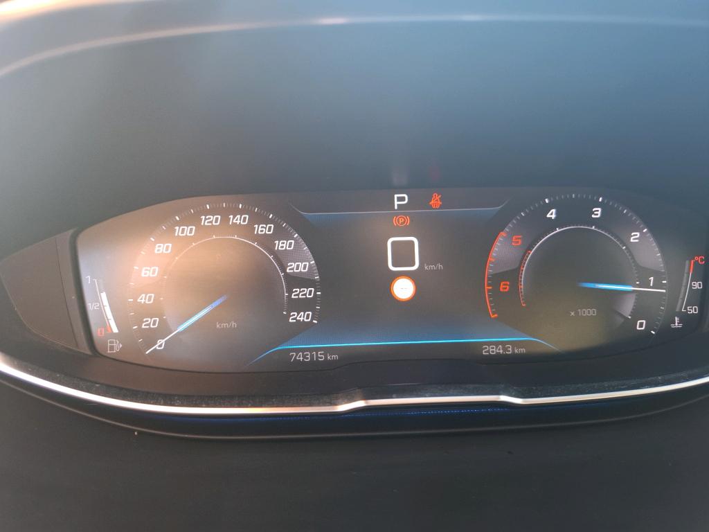 Peugeot 3008 BlueHDi 130ch S&S EAT8 Active Pack 2022