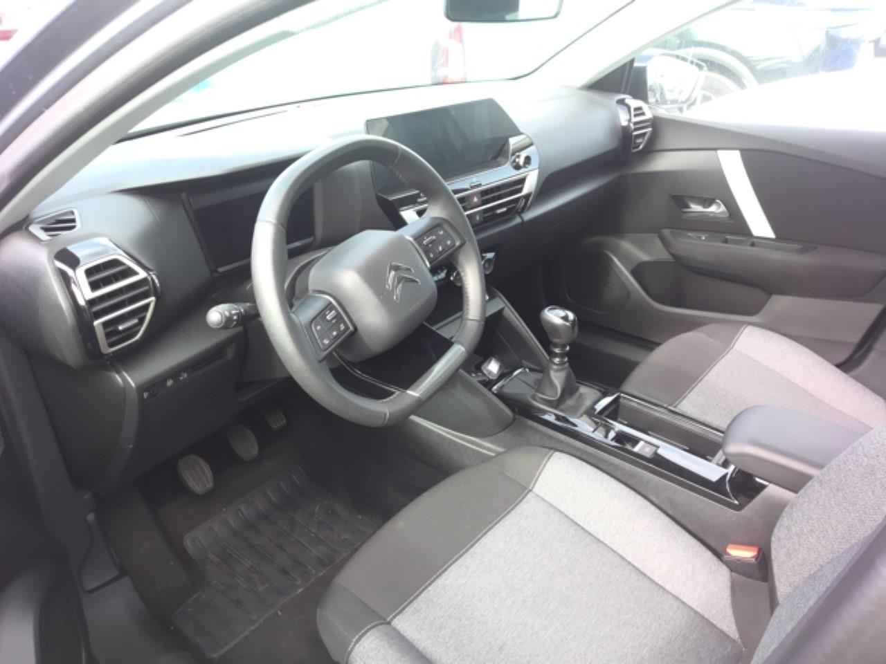 Foto Citroën C4 X 9