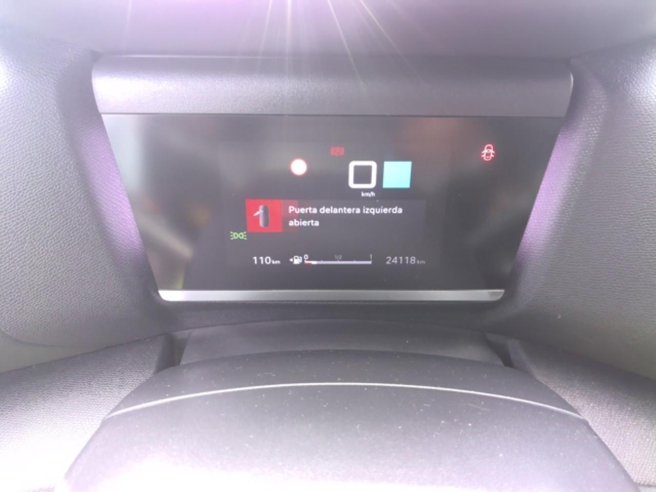 Foto Citroën C4 X 5