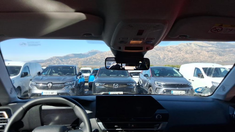 Foto Citroën C4 X 11