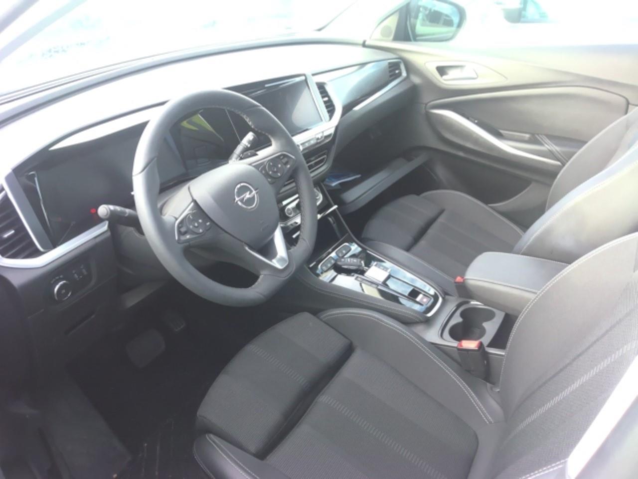 Foto Opel Grandland PHEV 5