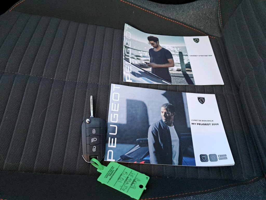 Peugeot 2008 PureTech 130 S&S BVM6 Active Pack 2022