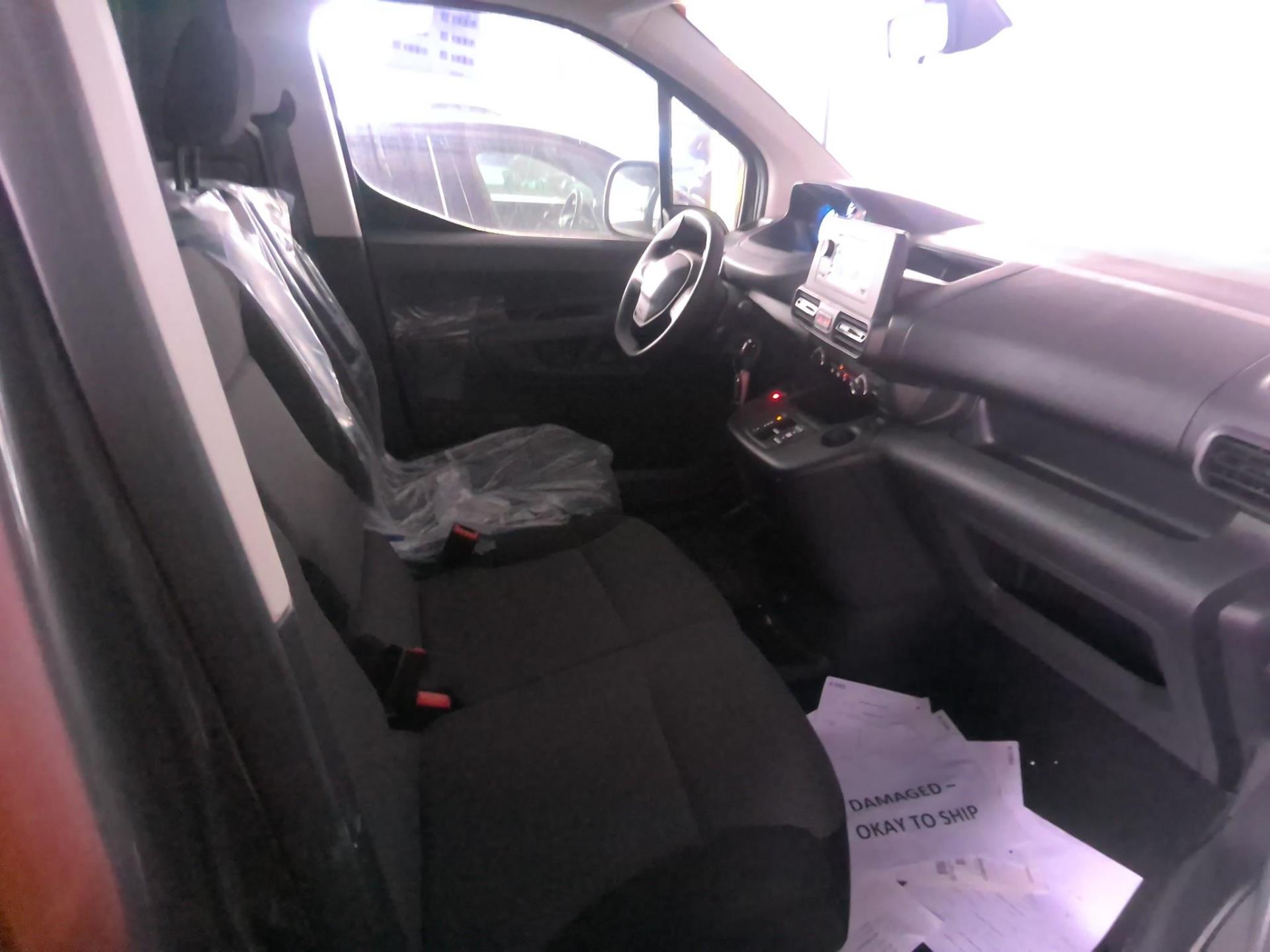 Peugeot E-PARTNER FOURGON M 800 KG 136 CH BATTERIE 50 KWH  2023