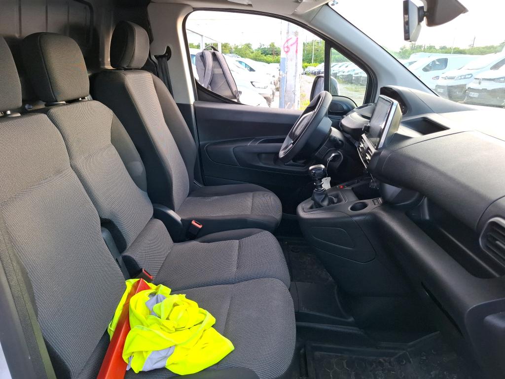 Peugeot PARTNER FOURGON STANDARD 1000 KG BLUEHDI 100 S&S BVM6 PREMIUM 2022