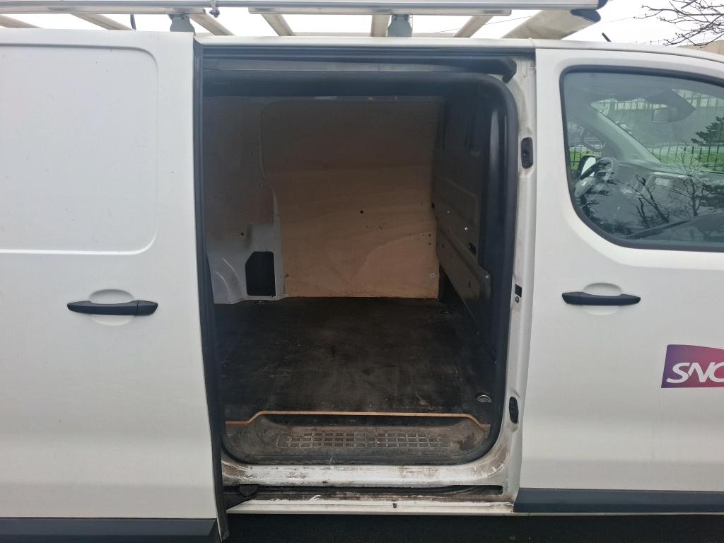 Peugeot EXPERT FGN TOLE STANDARD 2.0 BLUEHDI 120 S&S BVM6 PREMIUM 2018