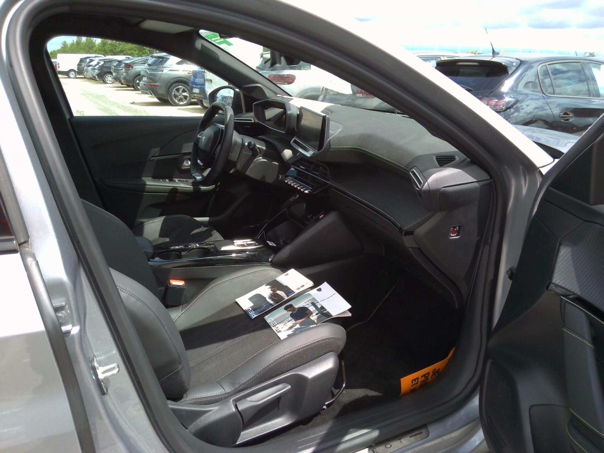 Peugeot 208 Electrique 50 kWh 136ch GT Pack 2022
