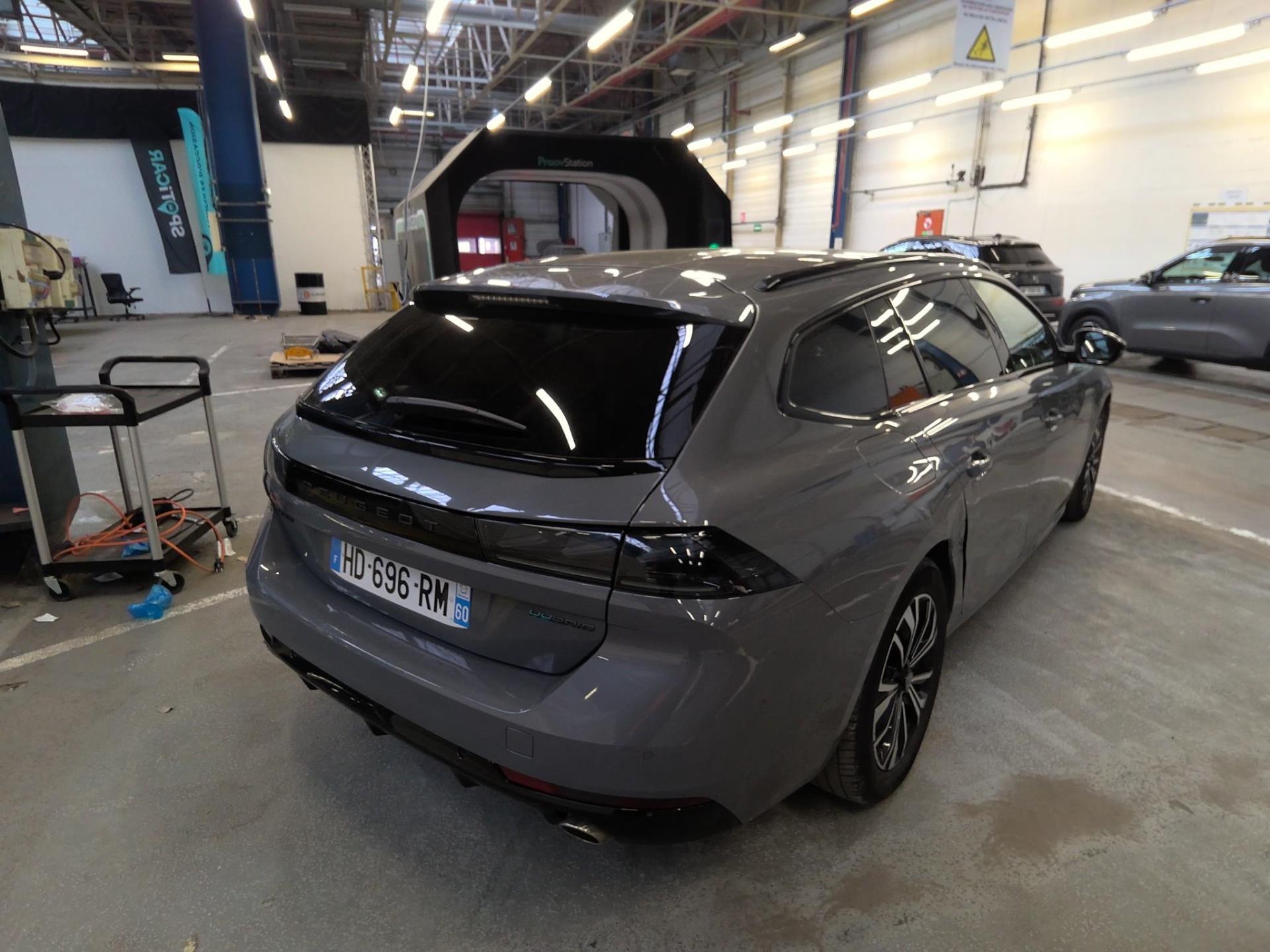 Peugeot 508 SW Hybrid 180 e-EAT8 Allure 2025