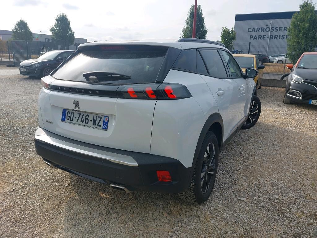 Peugeot 2008 PureTech 130 S&S EAT8 Allure Pack 2021