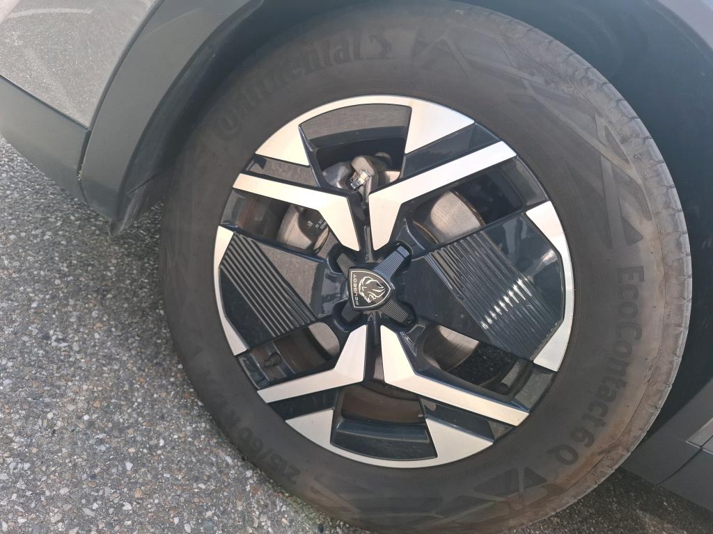 Peugeot 2008 Hybrid 145 ch e-DCS6 GT 2025