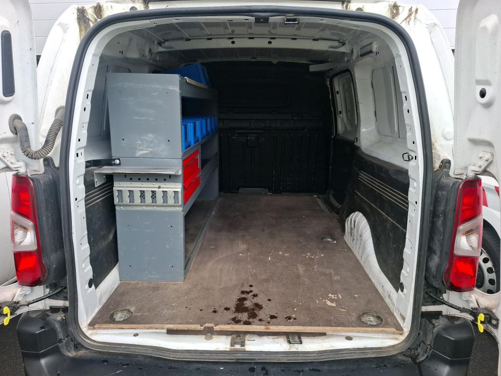 Peugeot PARTNER FOURGON LONG 950 KG BLUEHDI 130 S&S EAT8 ASPHALT 2021