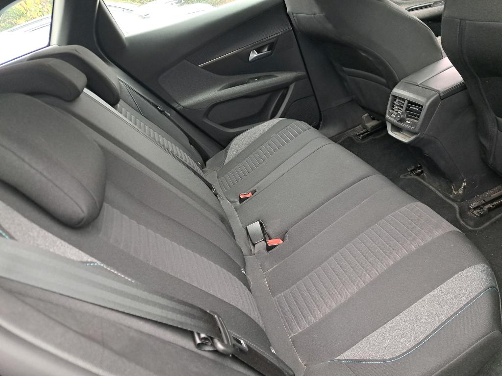 Peugeot 3008 BlueHDi 130ch S&S EAT8 Active Pack 2023