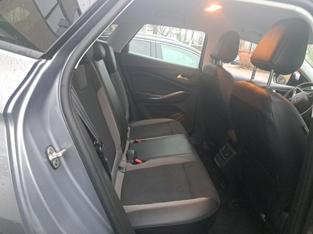 Opel Grandland X 1.5 Diesel 130 ch BVA8 Elegance Business 2021