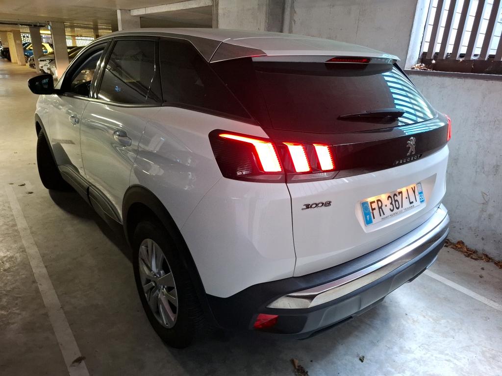 Peugeot 3008 BlueHDi 130ch S&S EAT8 Active Business 2020