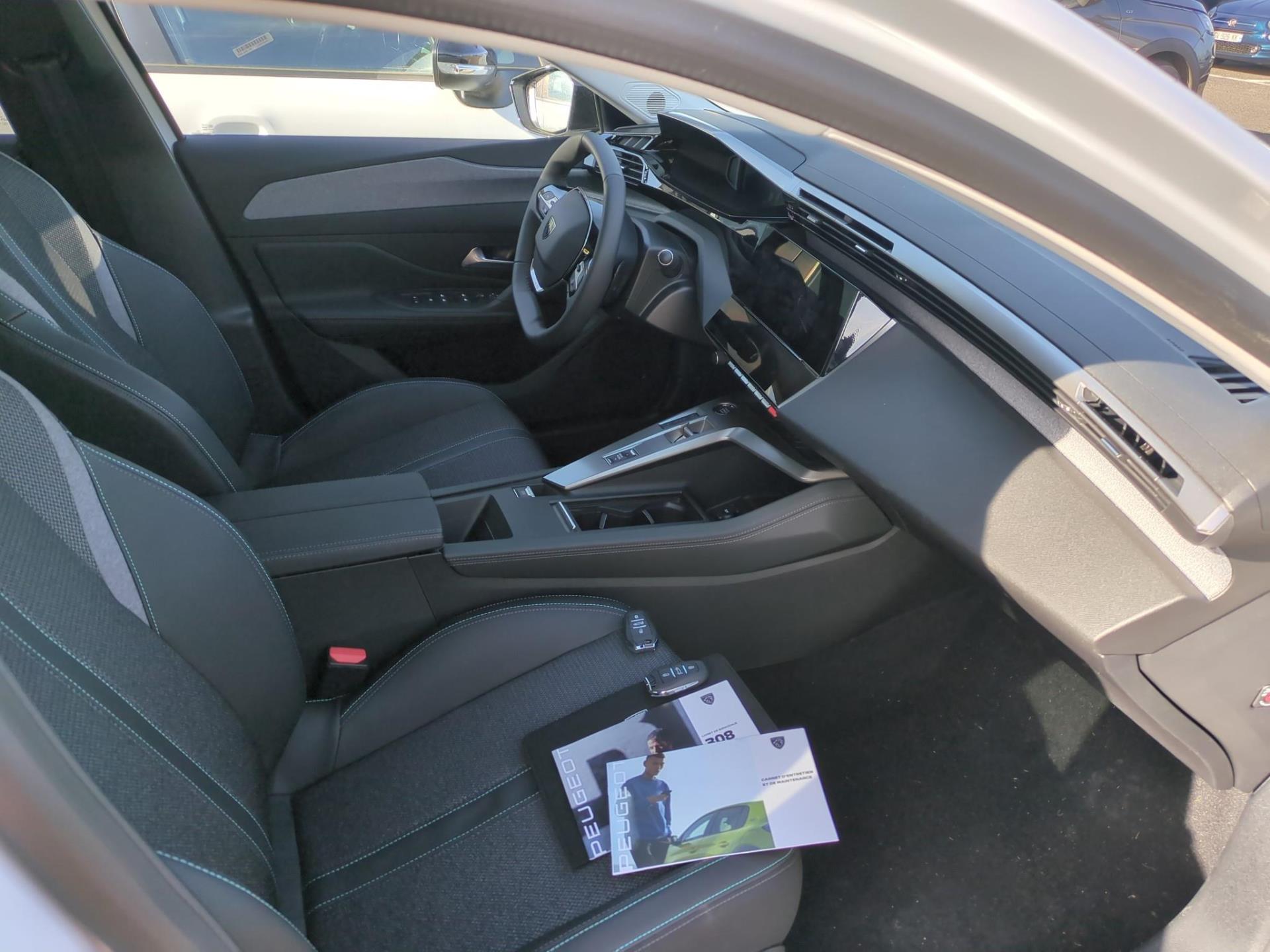 Peugeot 308 SW BlueHDi 130ch S&S EAT8 Allure 2024