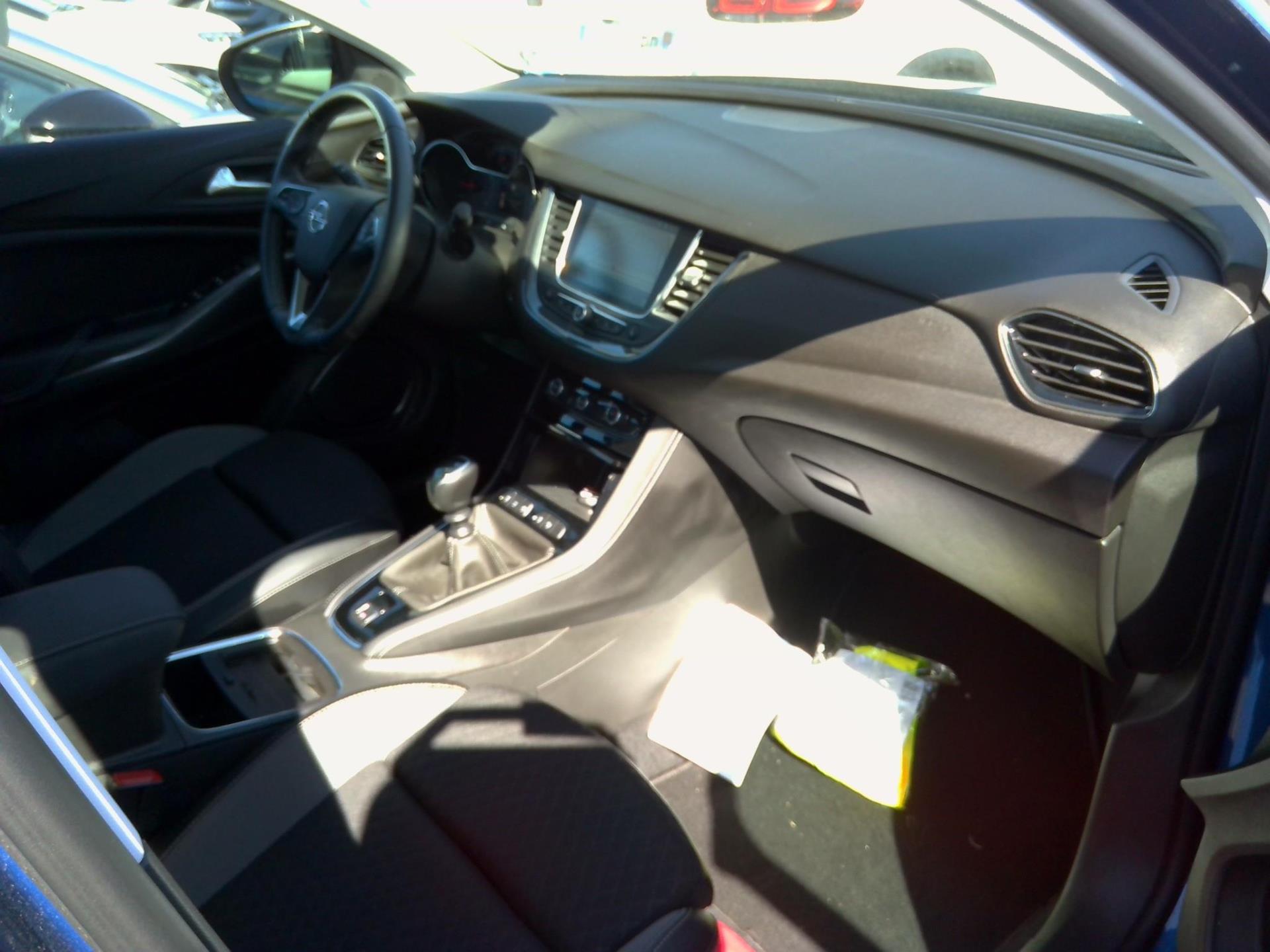 Opel Grandland X 1.2 Turbo 130 ch Elegance Business 2020