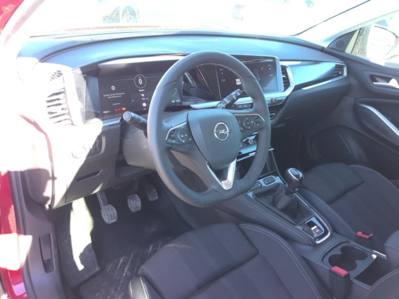 Foto Opel Grandland 10